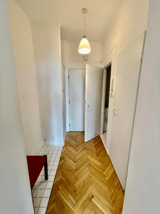Super Beauty Metro Wifi 65'Tv Netflix Hbo Appletv+ Leilighet Warszawa Eksteriør bilde